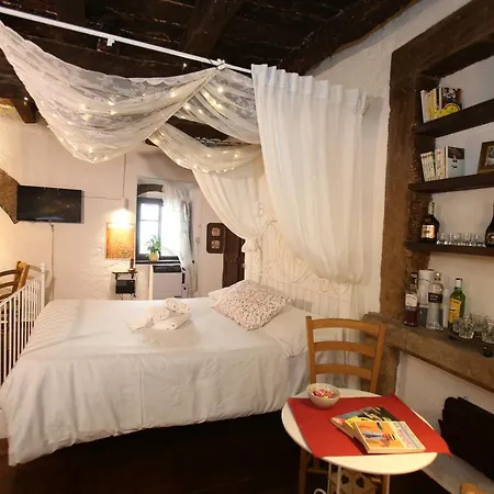 Apartment Gusto E Benessere Loft Nel Borgo *